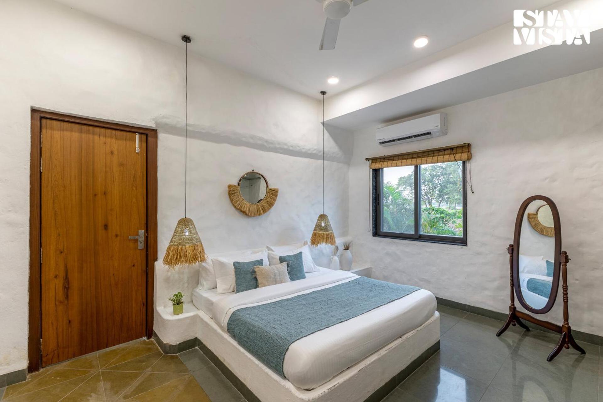 Stayvista At Lotus By The Lake With Pool, Bbq & Lawn Indore Exterior foto